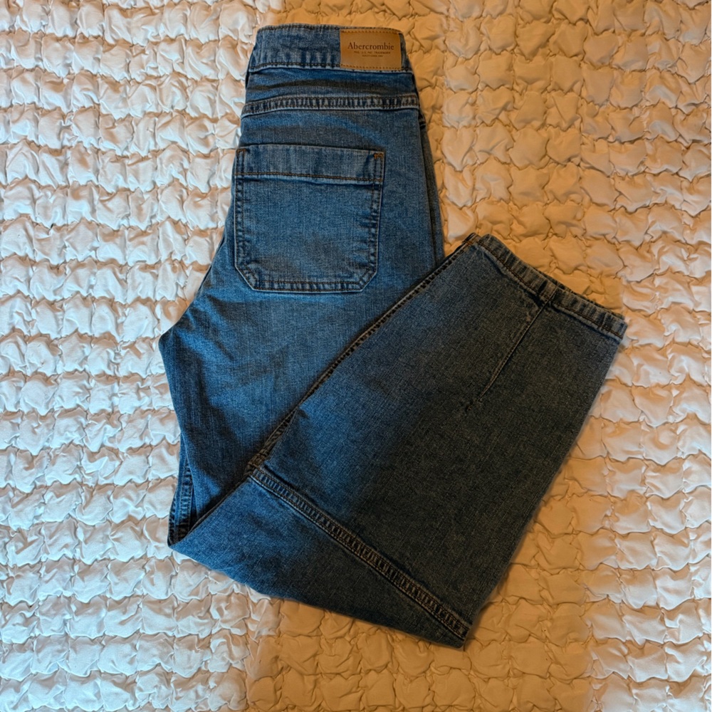 abercromie kids barrel jeans. 13/14